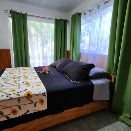 Cabanas Manuto Анґа-Роа Екстер'єр фото